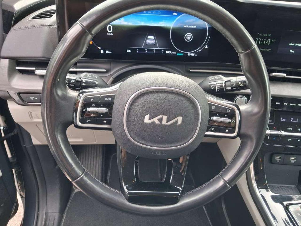 2023 Kia Carnival EX+ FWD Photo