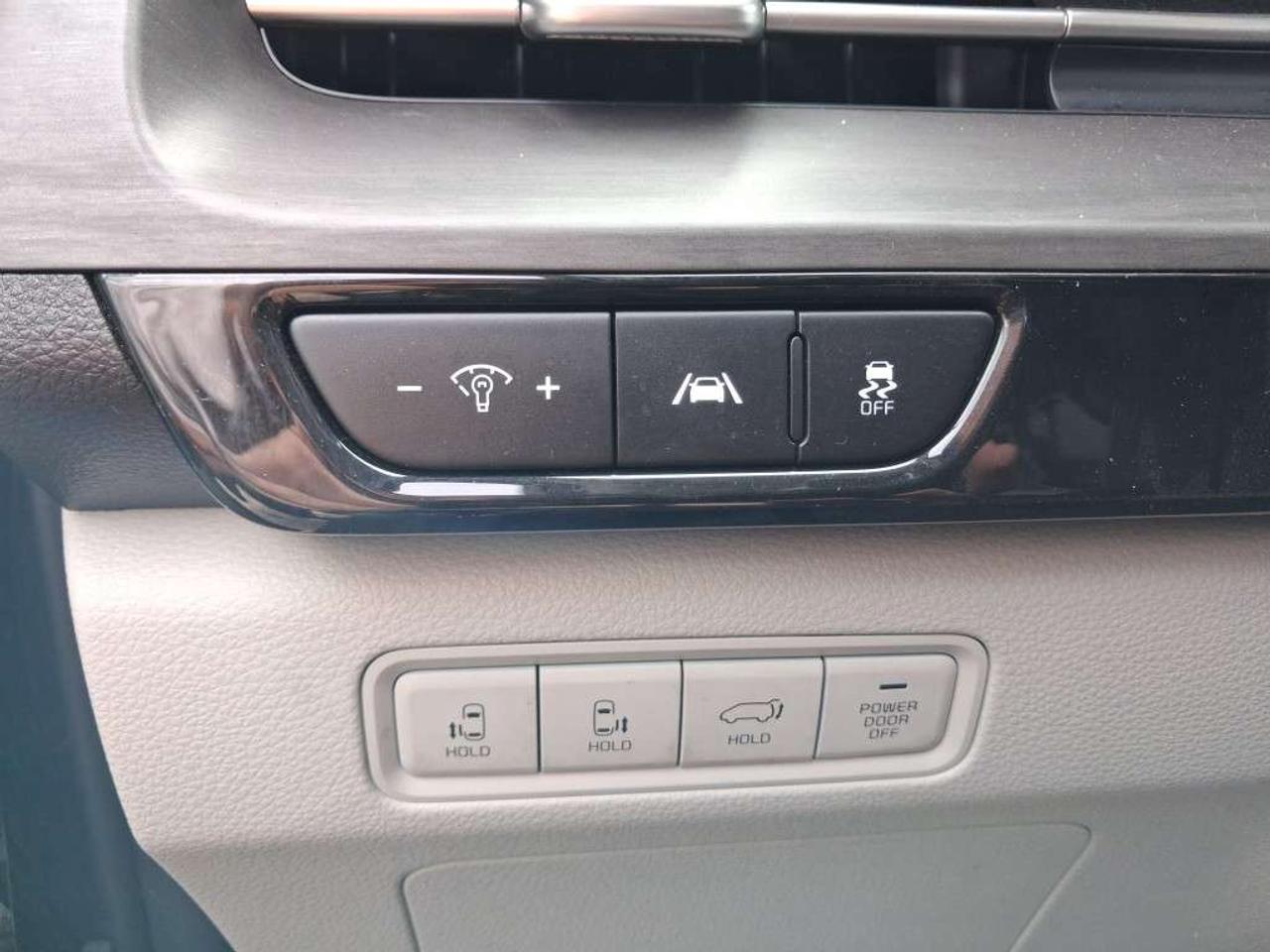 2023 Kia Carnival EX+ FWD Photo