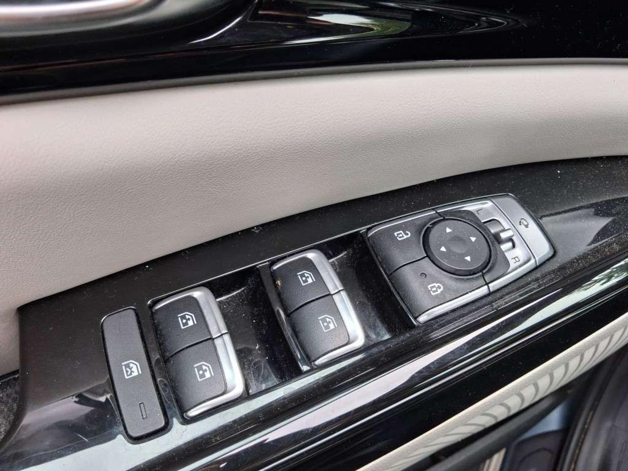 2023 Kia Carnival EX+ FWD Photo
