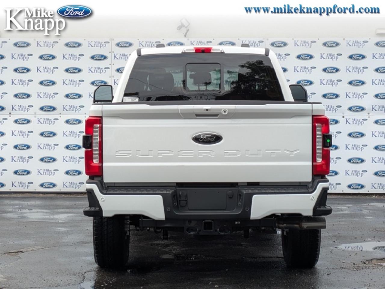2026 Ford F-350 Super Duty Lariat Photo