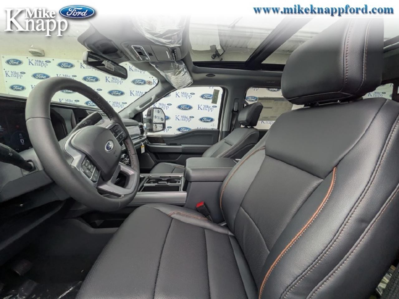 2026 Ford F-350 Super Duty Lariat Photo