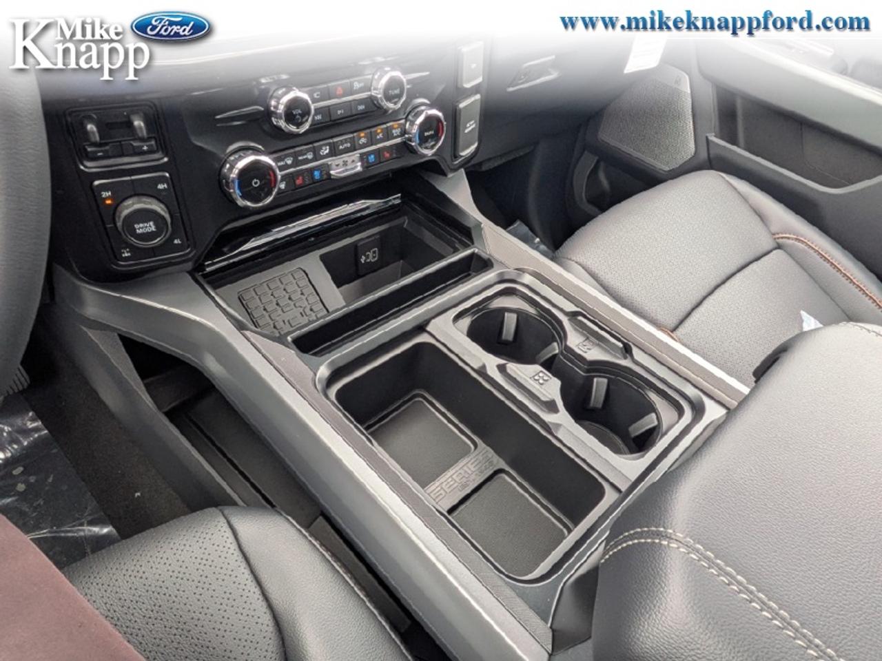 2026 Ford F-350 Super Duty Lariat Photo