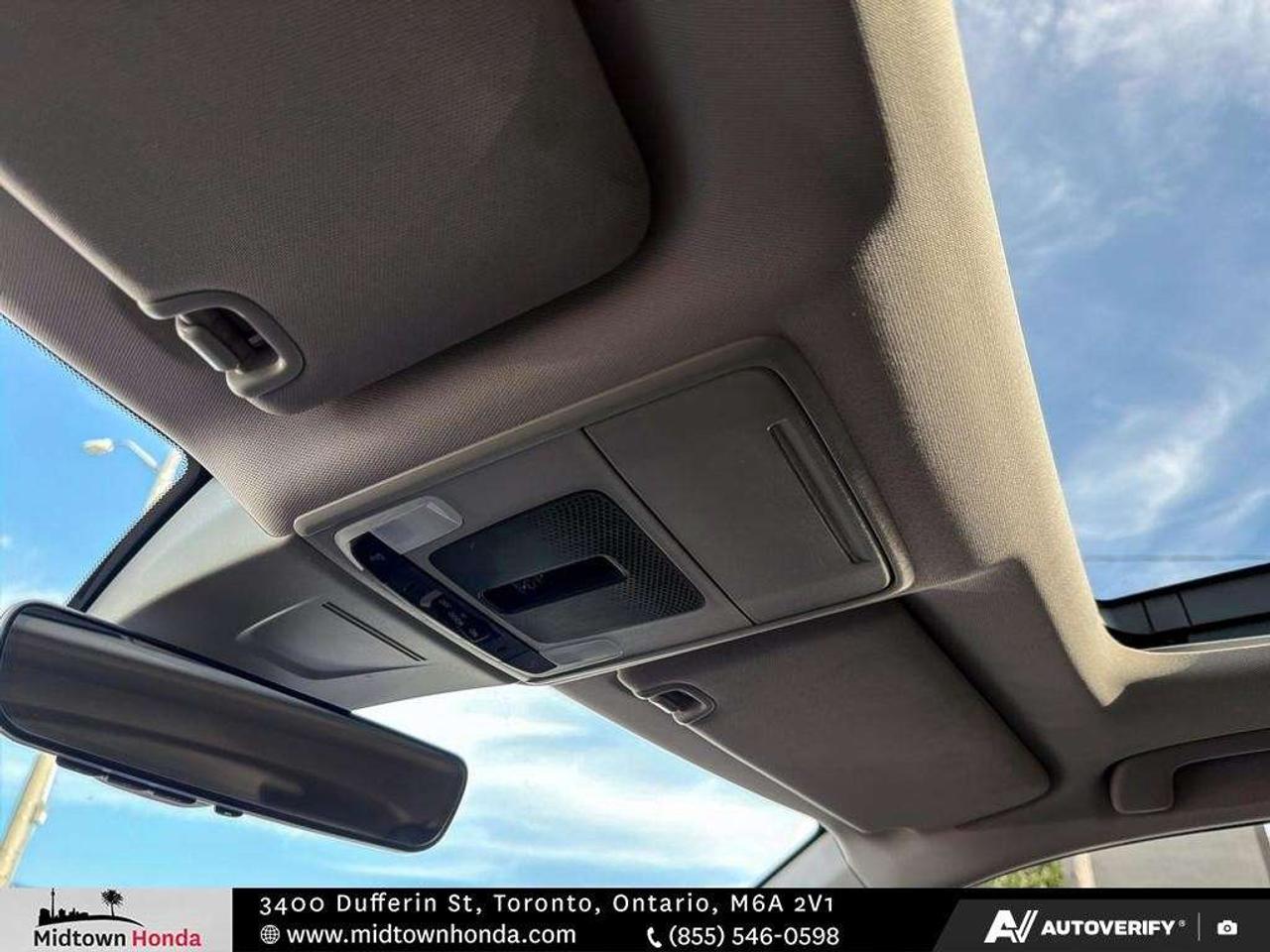 2024 Honda Civic Touring CVT Sedan Photo