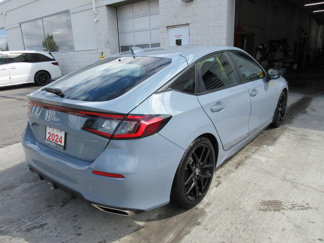 2024 Honda Civic Sport 4dr Hatchback Photo