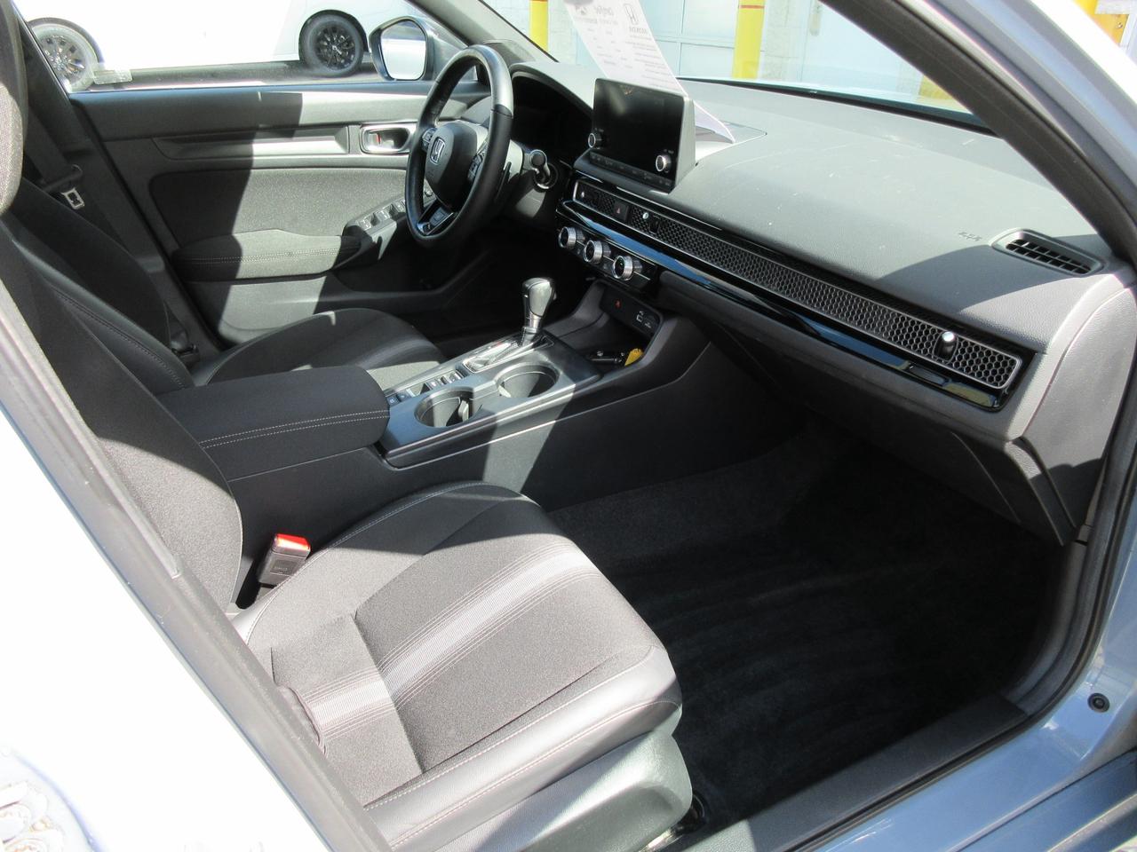 2024 Honda Civic Sport 4dr Hatchback Photo