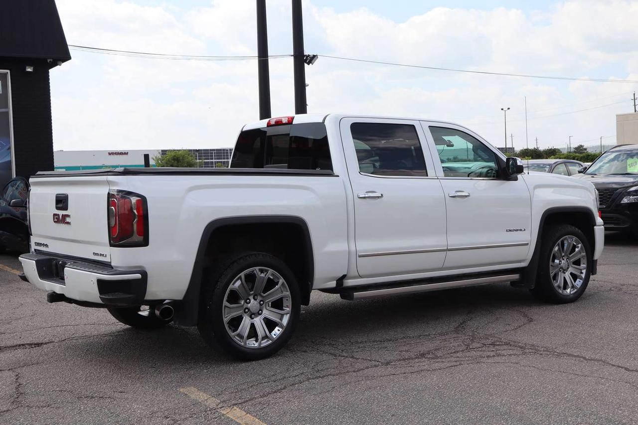 2018 GMC Sierra 1500 Denali Crew Cab 4WD 6.2L No Accident One Owner Long Box Photo