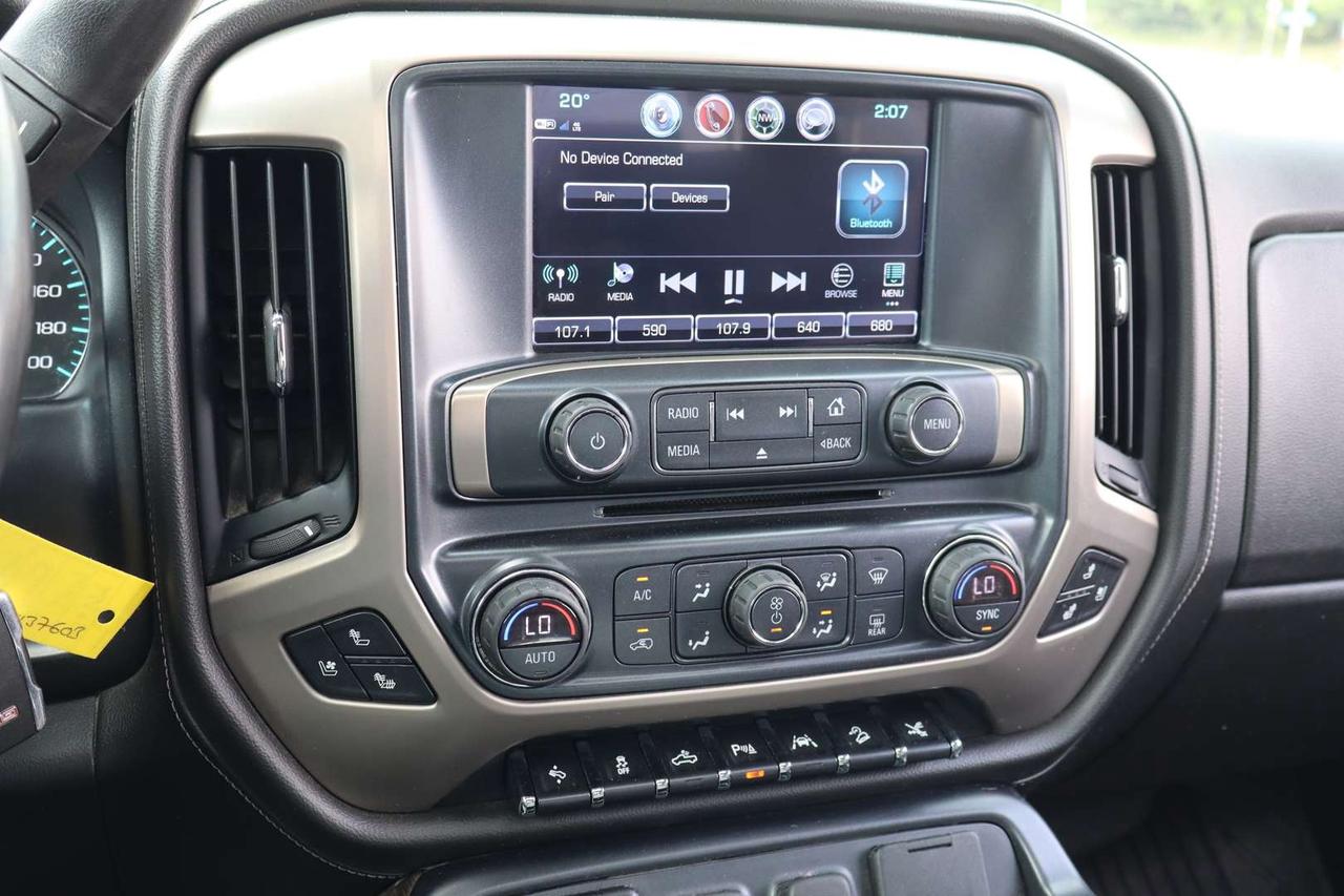 2018 GMC Sierra 1500 Denali Crew Cab 4WD 6.2L No Accident One Owner Long Box Photo
