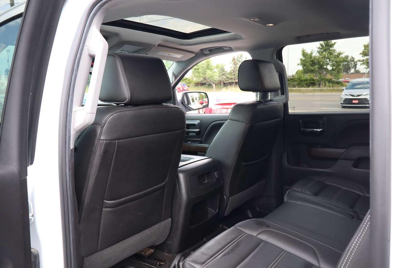 2018 GMC Sierra 1500 Denali Crew Cab 4WD 6.2L No Accident One Owner Long Box Photo