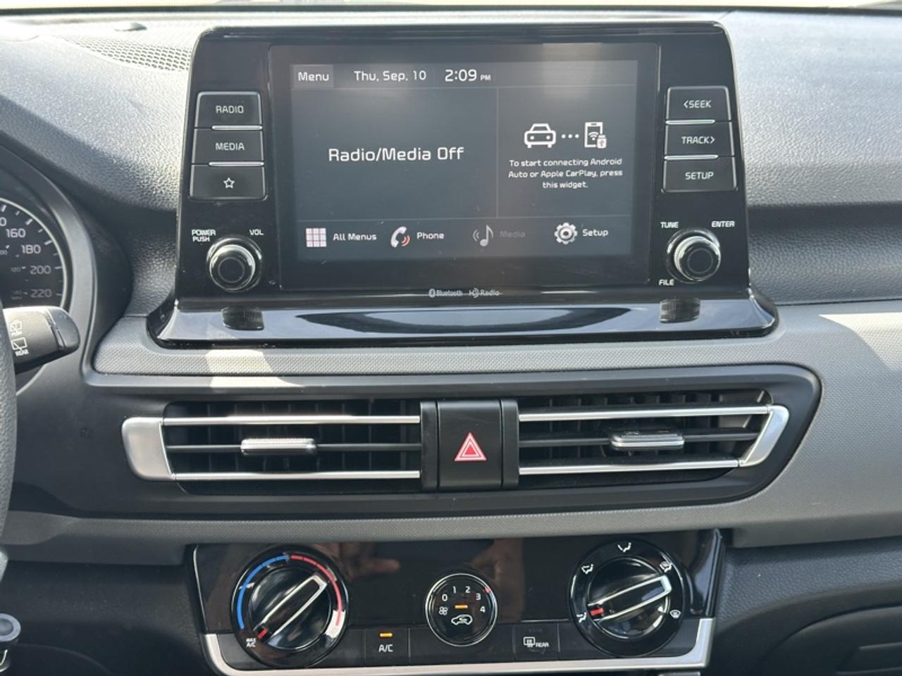 2022 Kia Seltos LX Photo