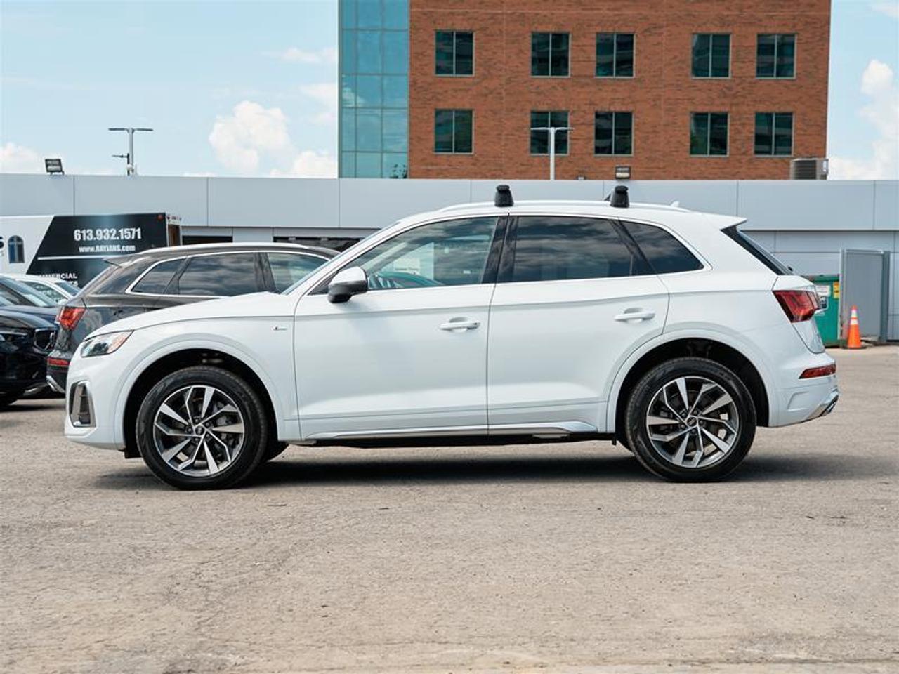 2022 Audi Q5 45 2.0T Progressiv quattro 7sp S Tronic Photo2