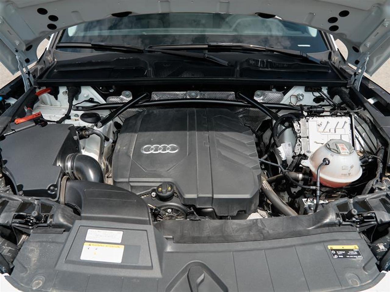 2022 Audi Q5 45 2.0T Progressiv quattro 7sp S Tronic Photo