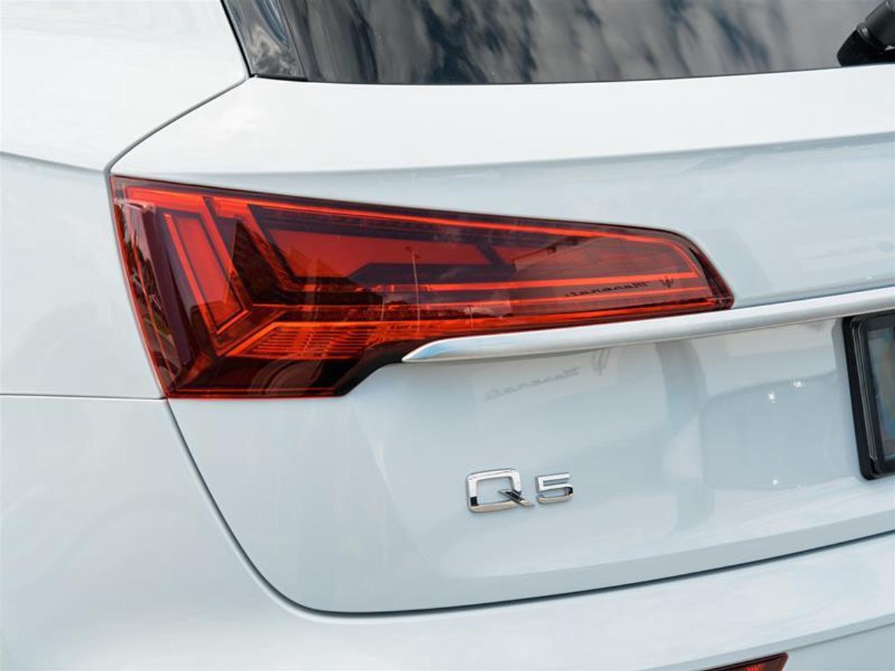 2022 Audi Q5 45 2.0T Progressiv quattro 7sp S Tronic Photo