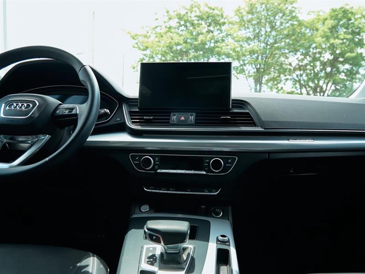 2022 Audi Q5 45 2.0T Progressiv quattro 7sp S Tronic Photo