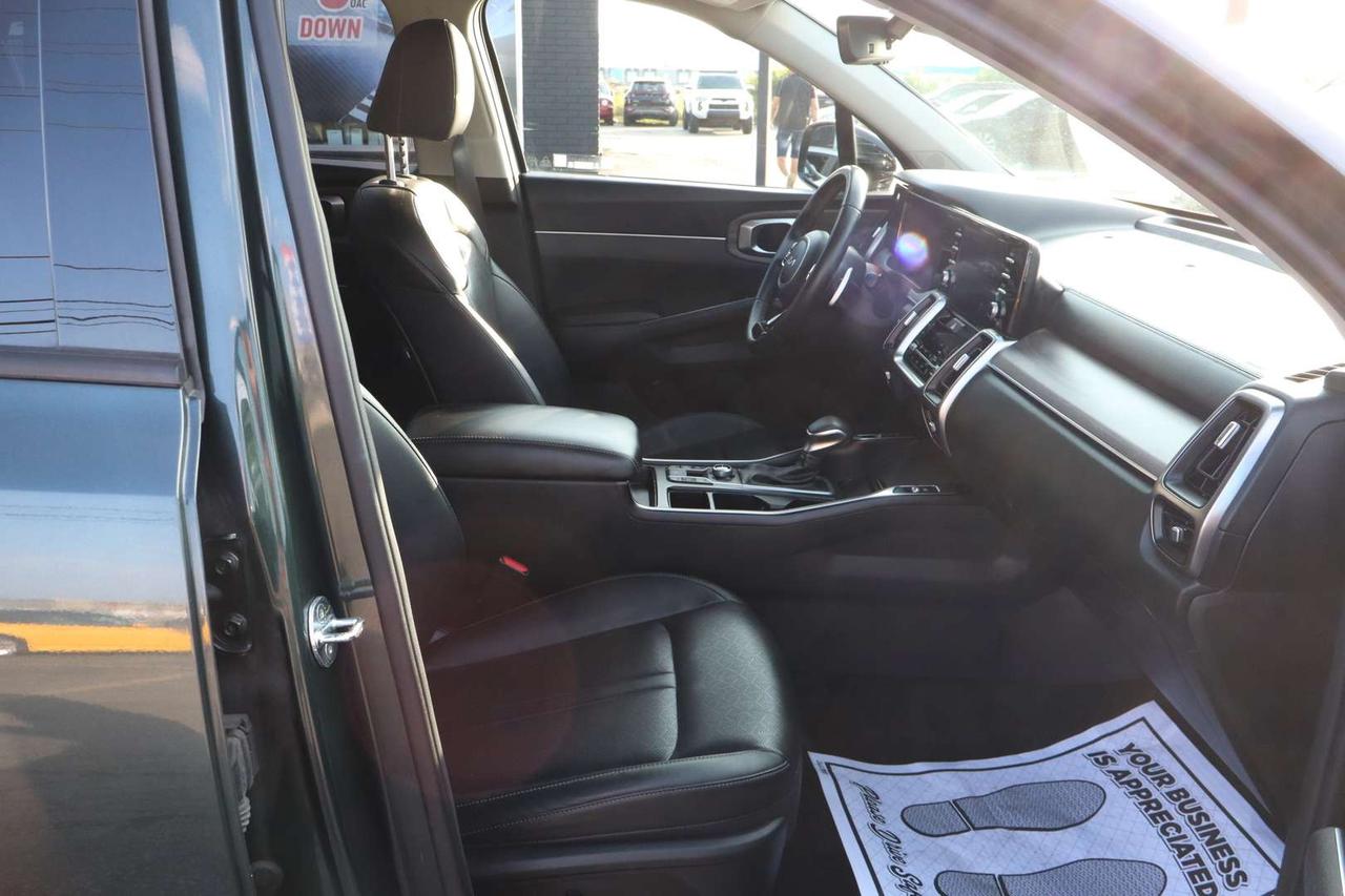 2023 Kia Sorento EX AWD   No Accident   6 Passenger Captain Chairs   Leather   Clean Carfax Photo