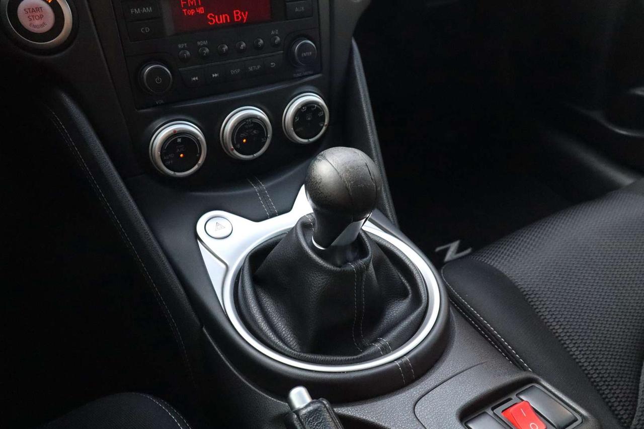 2016 Nissan Z 370Z Coupe Touring Manual 6 Speed No Accident Photo