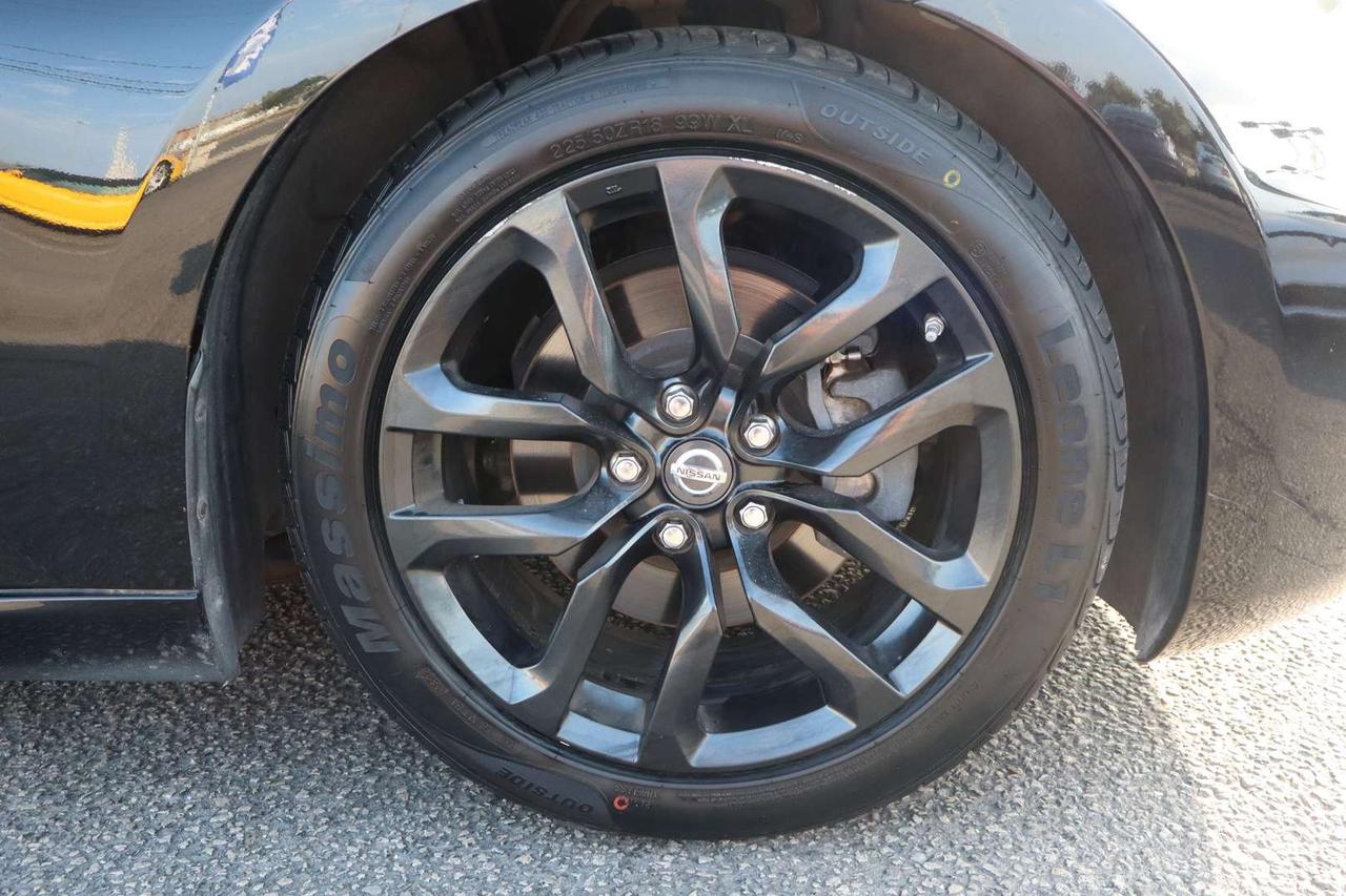 2016 Nissan Z 370Z Coupe Touring Manual 6 Speed No Accident Photo
