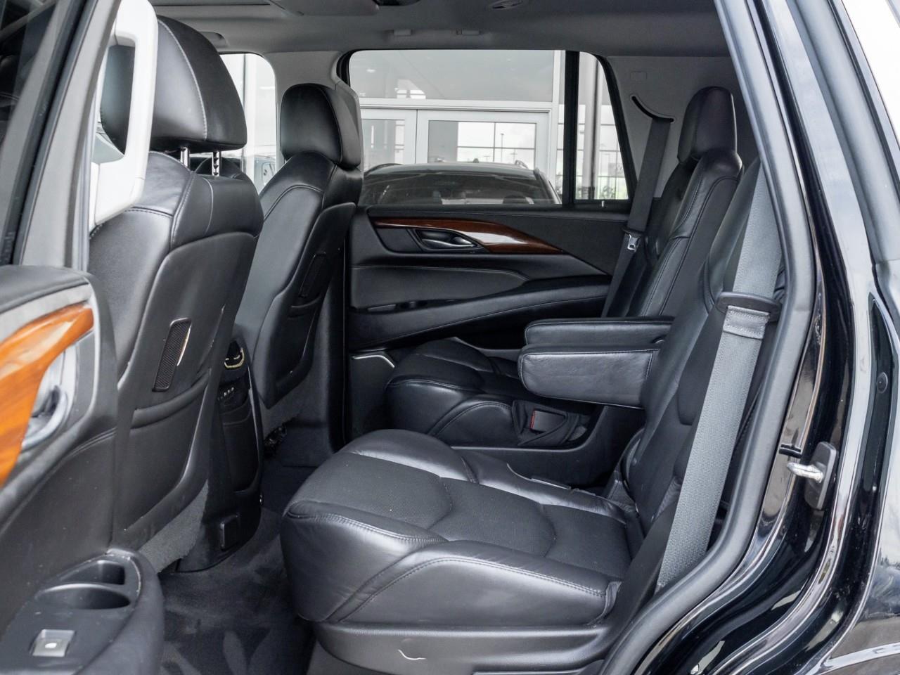 2017 Cadillac Escalade Premium Luxury 4x4 Photo