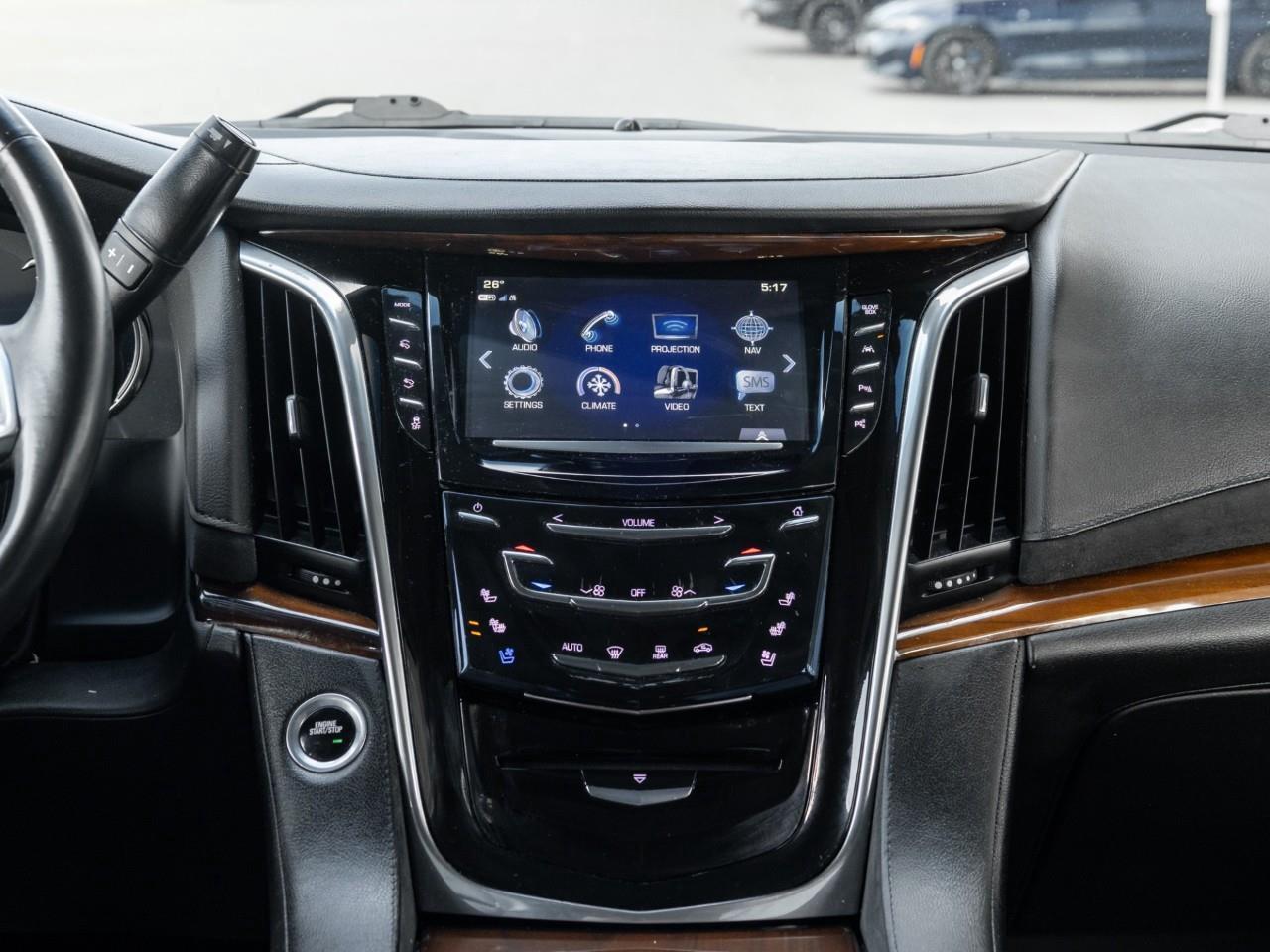 2017 Cadillac Escalade Premium Luxury 4x4 Photo