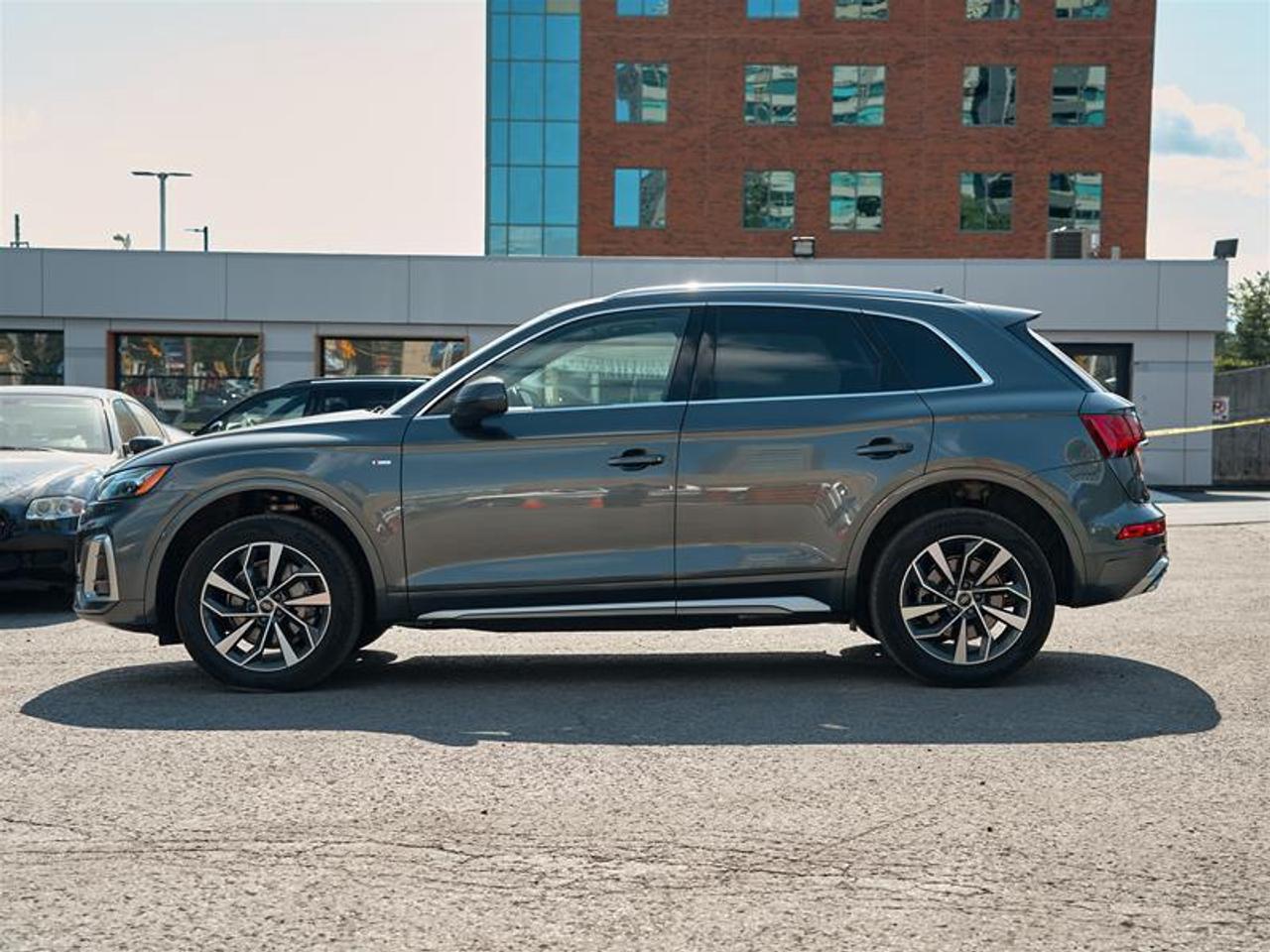 2022 Audi Q5 45 2.0T Progressiv quattro 7sp S Tronic Photo2
