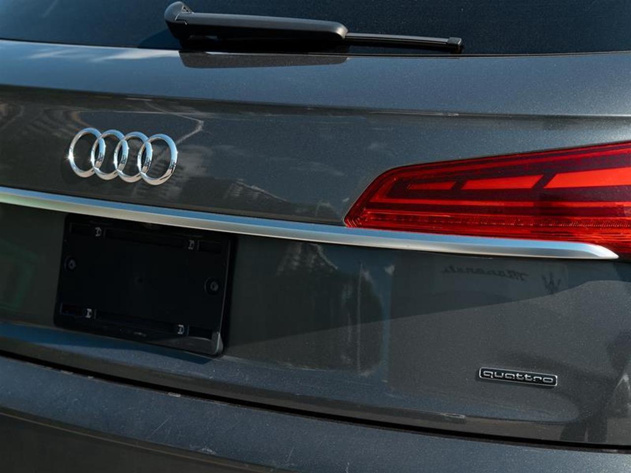2022 Audi Q5 45 2.0T Progressiv quattro 7sp S Tronic Photo