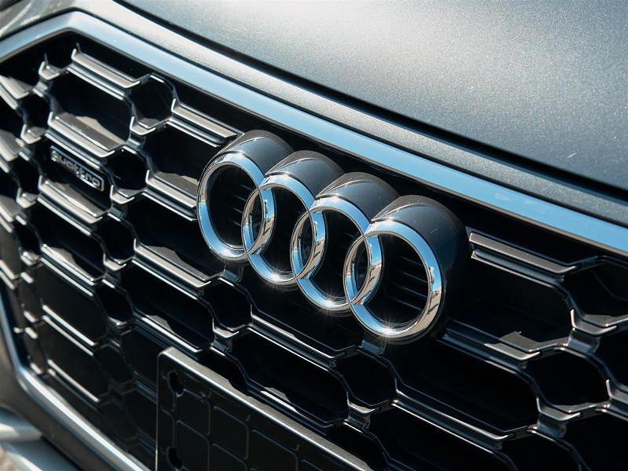 2022 Audi Q5 45 2.0T Progressiv quattro 7sp S Tronic Photo