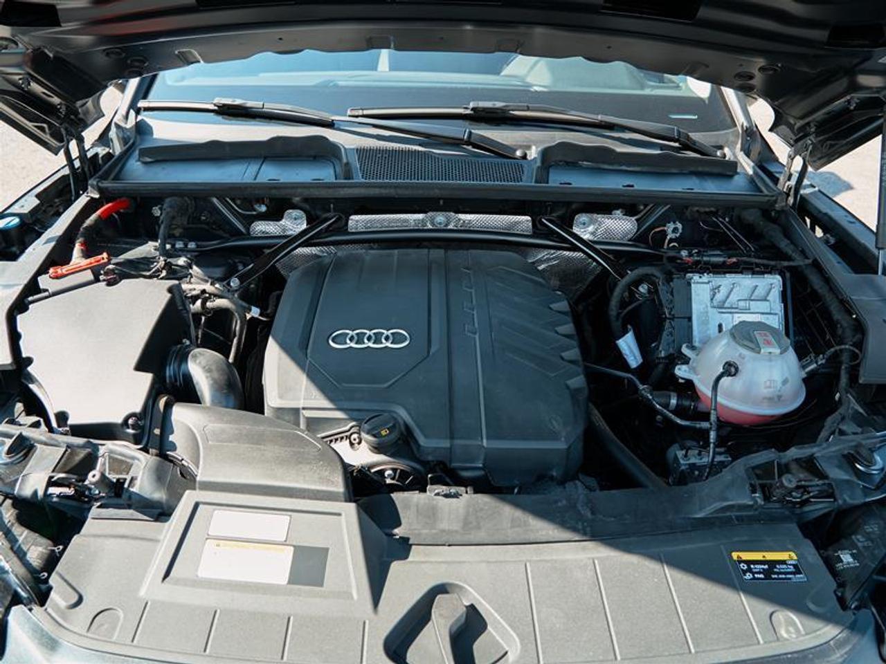 2022 Audi Q5 45 2.0T Progressiv quattro 7sp S Tronic Photo