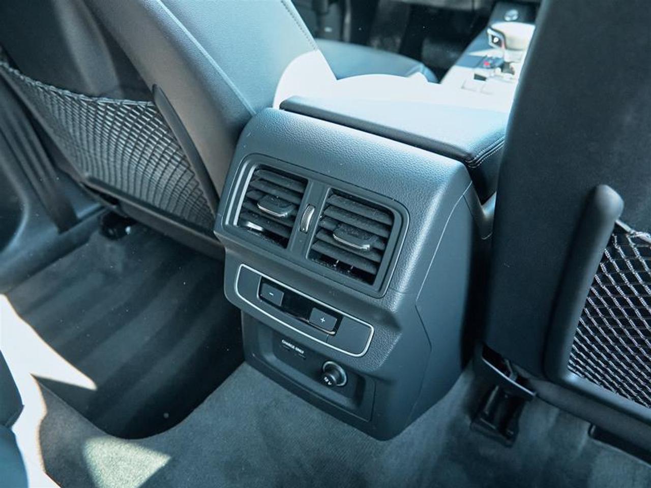 2022 Audi Q5 45 2.0T Progressiv quattro 7sp S Tronic Photo