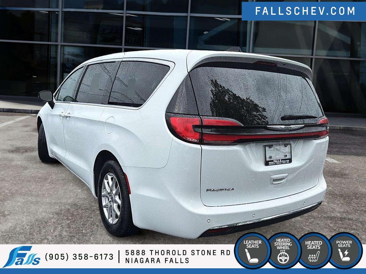 2024 Chrysler Pacifica Touring-L TOURING-L,P.DOORS,P.LIFT,LEATHER Photo