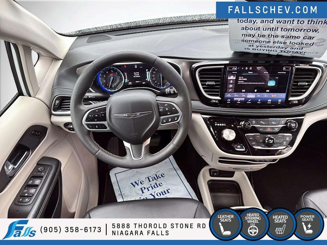 2024 Chrysler Pacifica Touring-L TOURING-L,P.DOORS,P.LIFT,LEATHER Photo