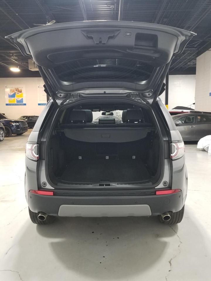 2019 Land Rover Discovery Sport HSE 4dr All-Wheel Drive Photo