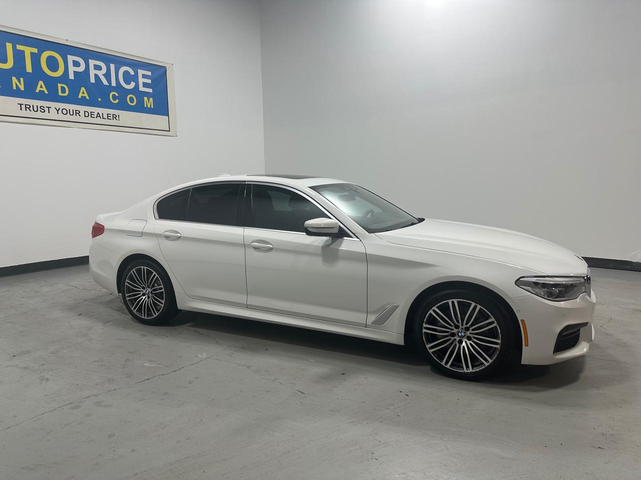 2019 BMW 530 i xDrive 4dr All-Wheel Drive Sedan Photo