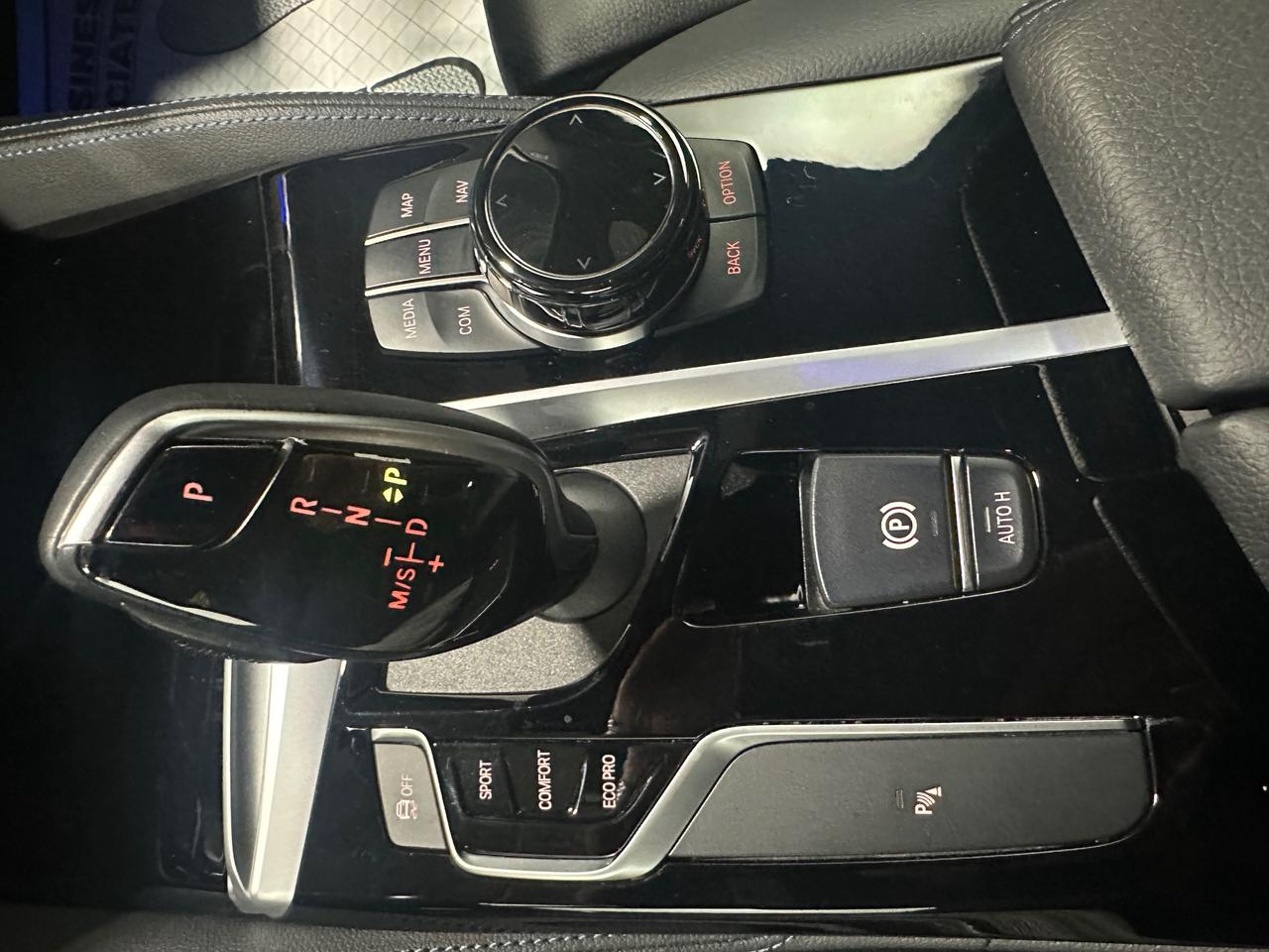2019 BMW 530 i xDrive 4dr All-Wheel Drive Sedan Photo