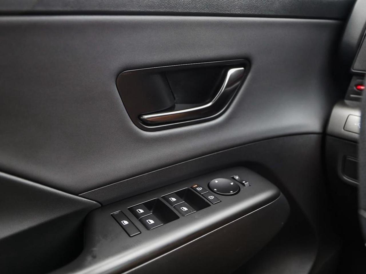 2025 Hyundai KONA  Photo