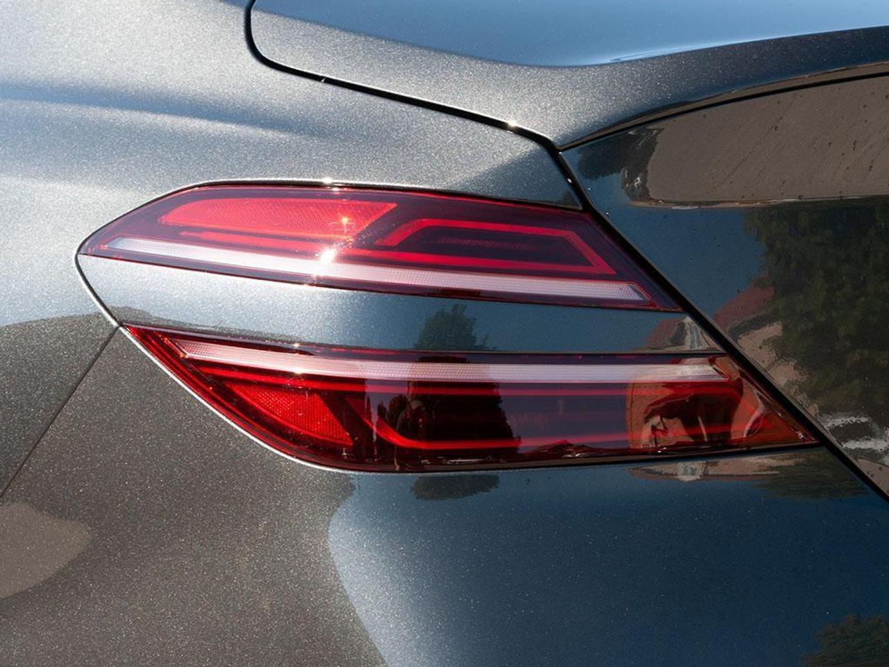 2025 Genesis G70  Photo