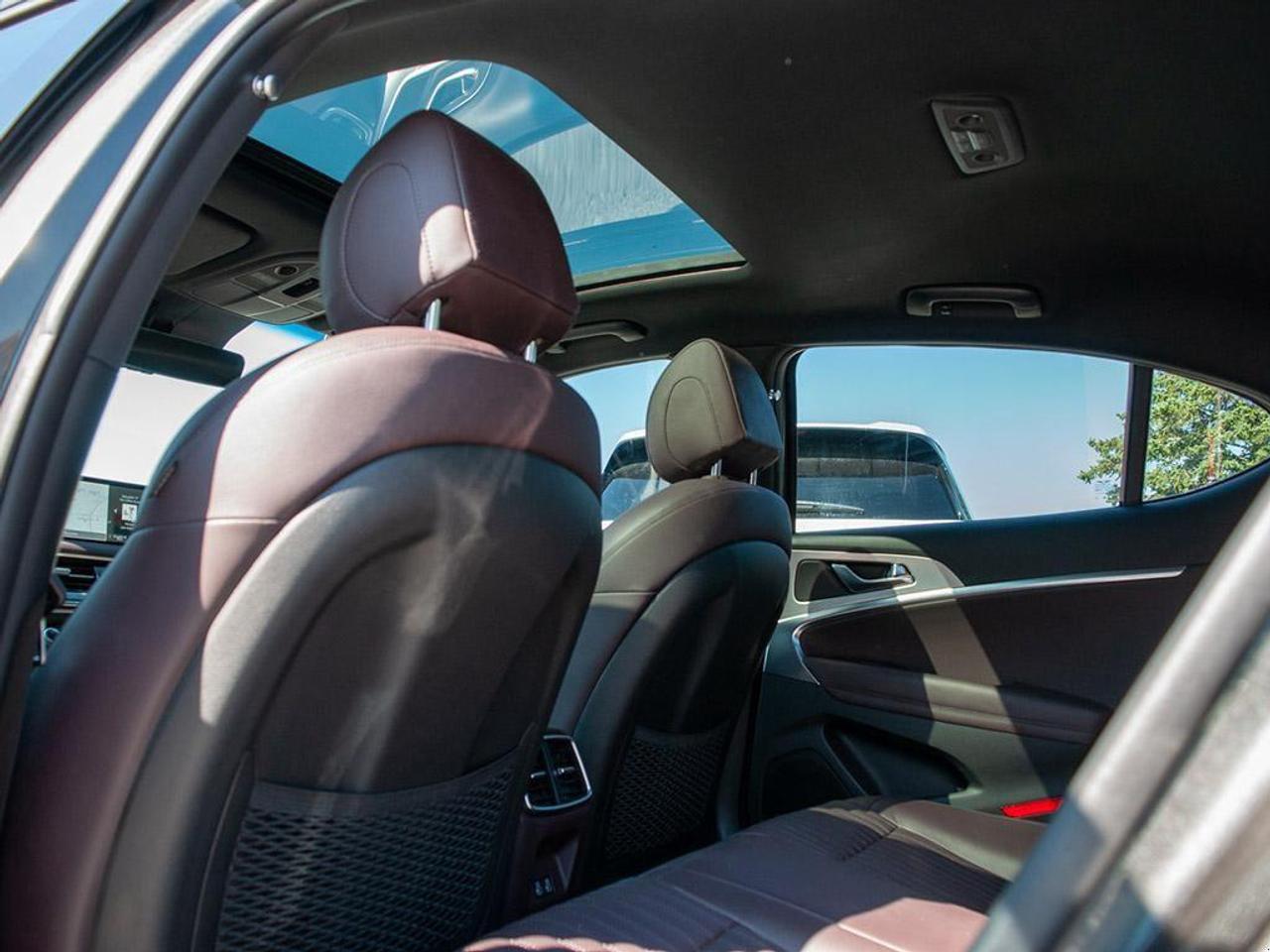 2025 Genesis G70  Photo