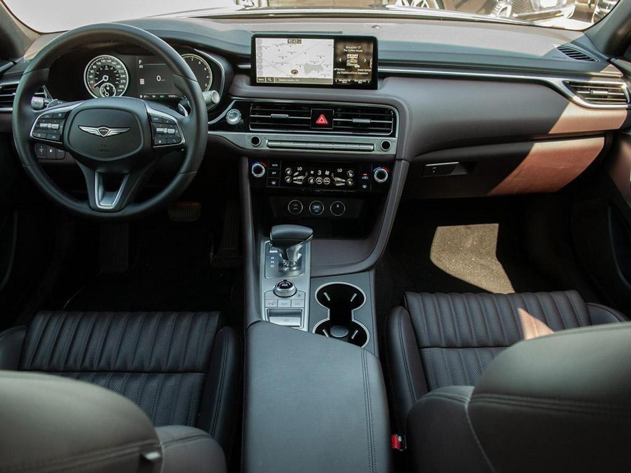 2025 Genesis G70  Photo