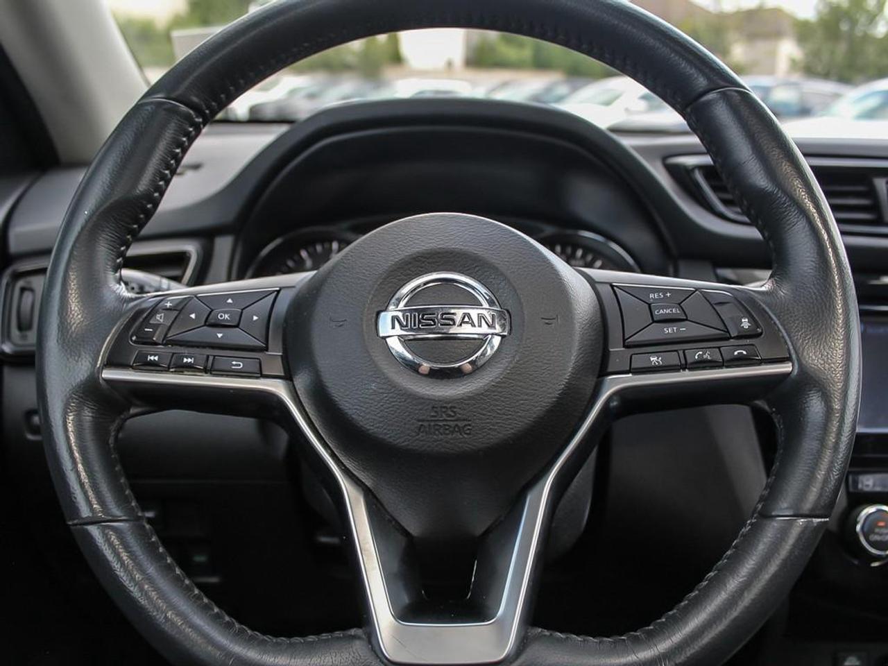 2017 Nissan Rogue  Photo