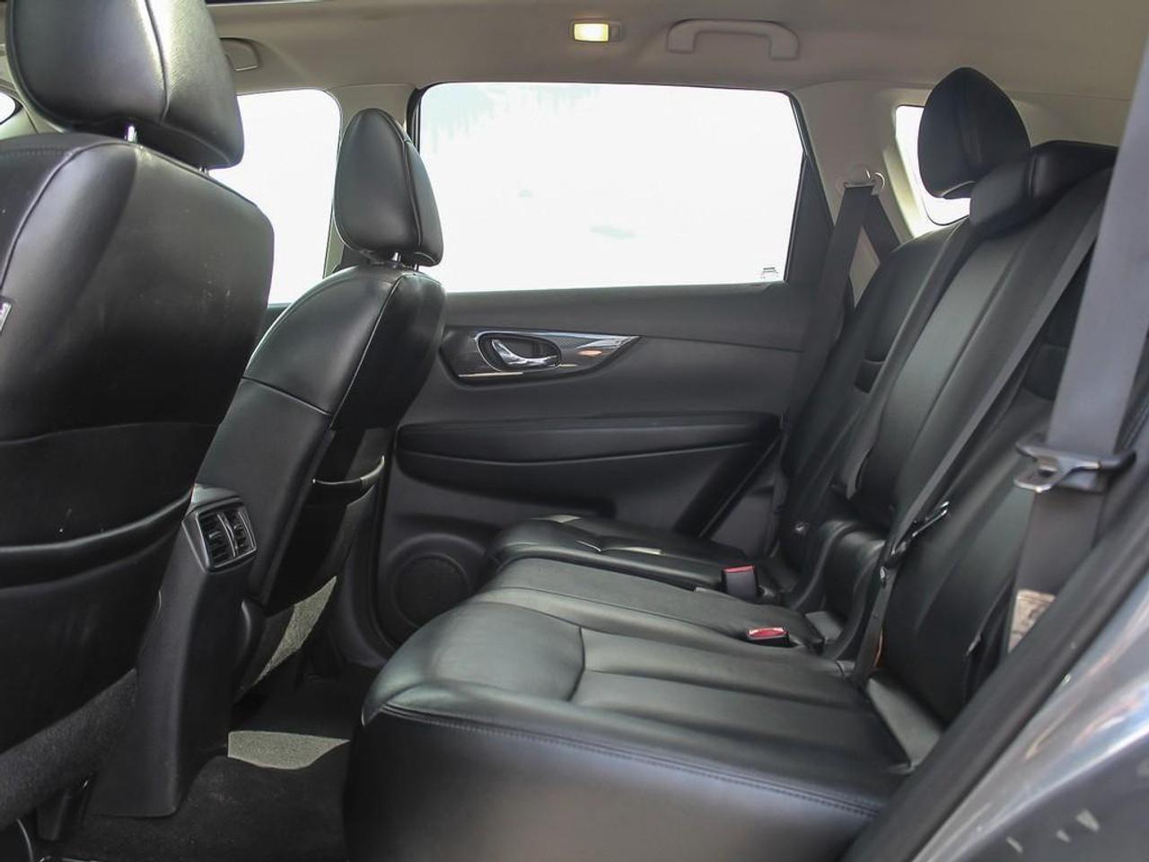2017 Nissan Rogue  Photo
