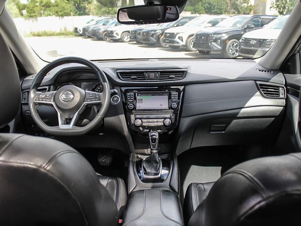 2017 Nissan Rogue  Photo