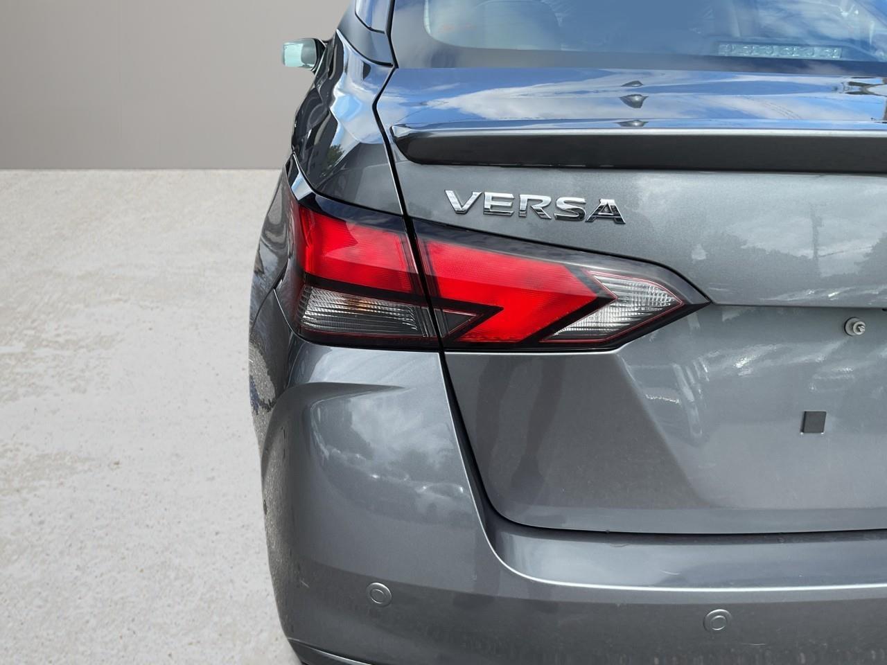 2024 Nissan Versa SR 4DR SEDAN Photo