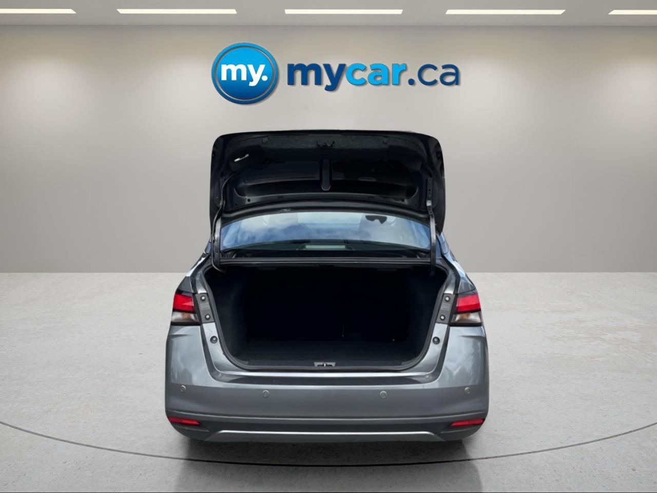 2024 Nissan Versa SR 4DR SEDAN Photo