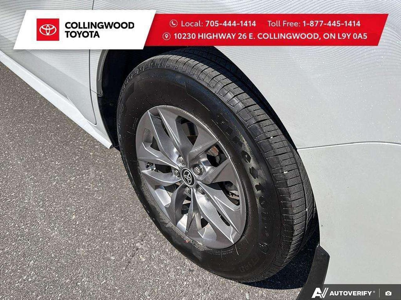2025 Toyota Sienna *XLE FWD 8-PASS* ONE OWNER* ACCIDENT FREE* Photo