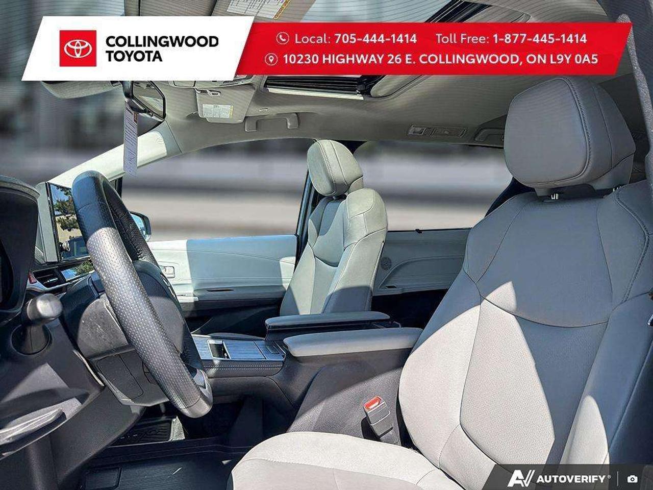 2025 Toyota Sienna *XLE FWD 8-PASS* ONE OWNER* ACCIDENT FREE* Photo