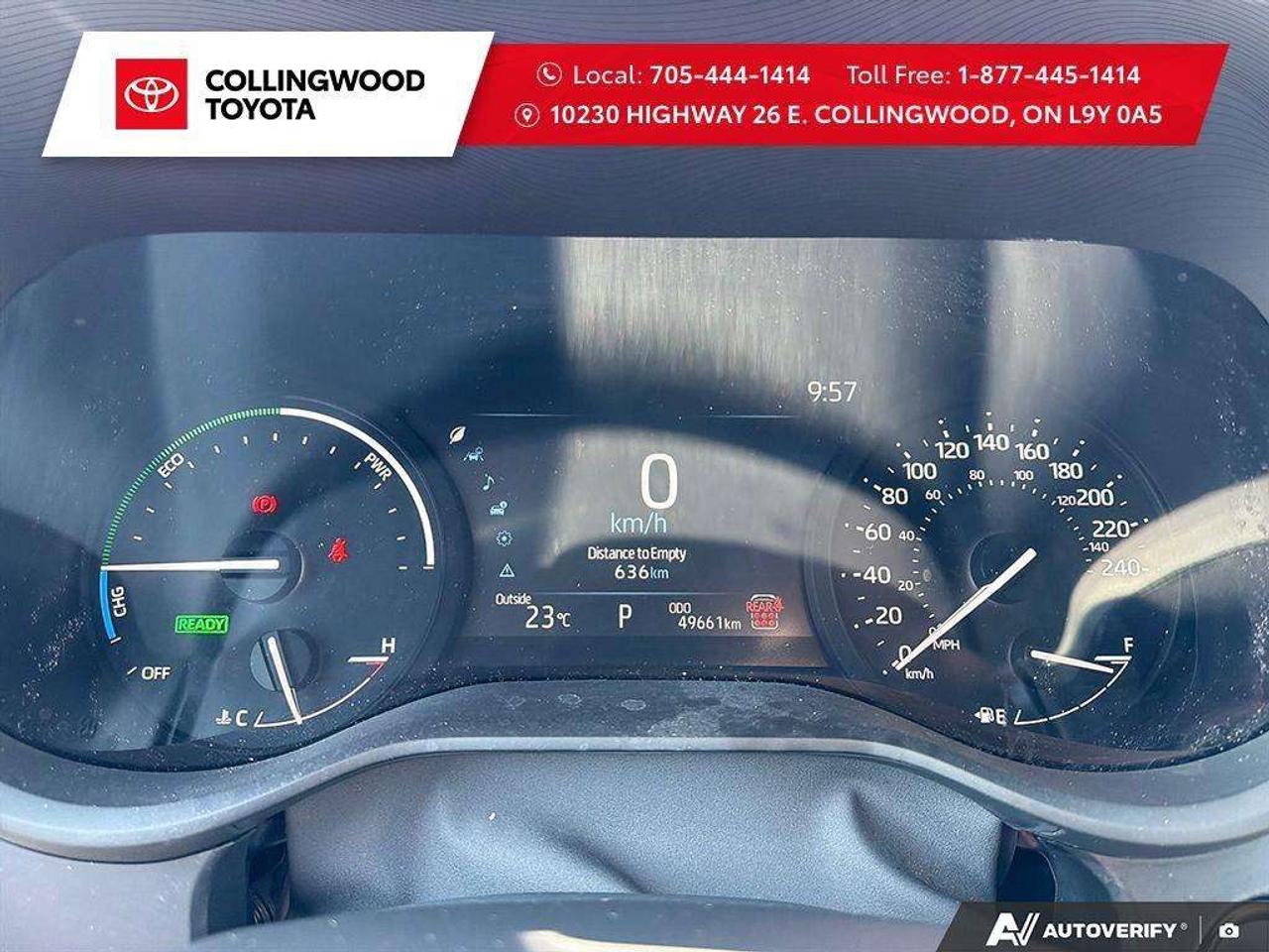 2025 Toyota Sienna *XLE FWD 8-PASS* ONE OWNER* ACCIDENT FREE* Photo