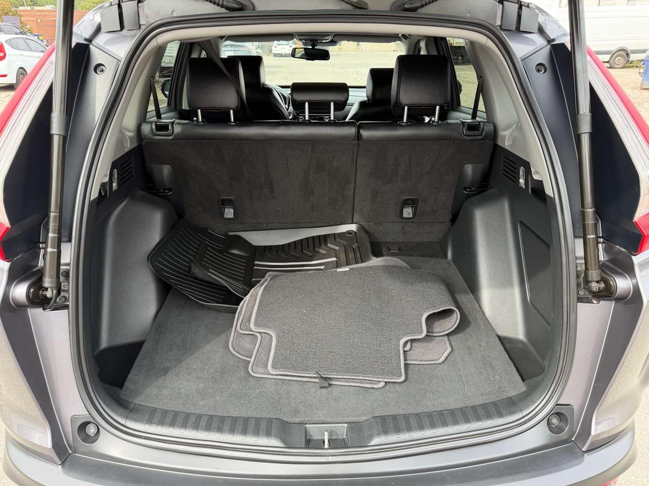 2019 Honda CR-V Touring ~ AWD ~ NAV ~ PANO ROOF ~ CERTIFIED Photo