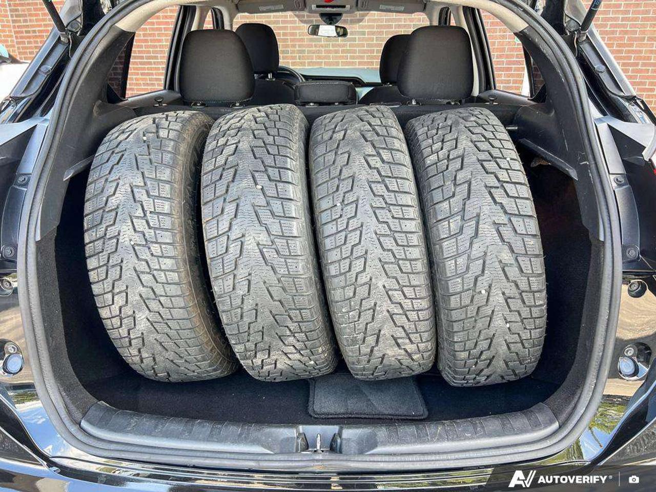 2022 Nissan Kicks SV   HTD SEATS   BLIND SPOT MONITOR Photo