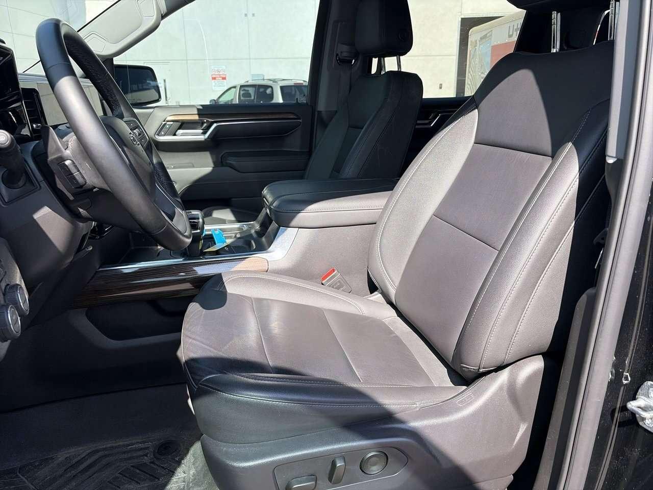 2024 Chevrolet Silverado 1500 Crew Cab Short Box 4-Wheel Drive RST 3.0L DIESEL Photo
