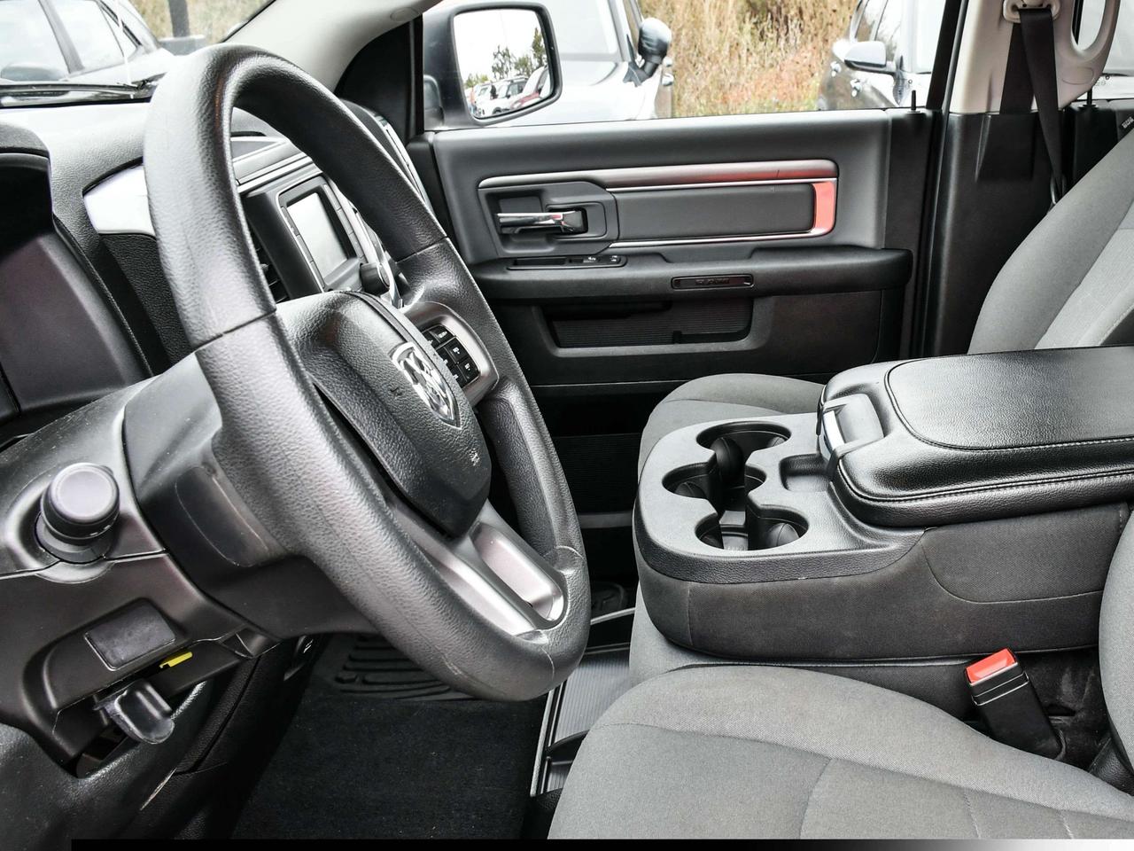 2023 RAM 1500 SLT 4x4 Crew Cab 5'7 Box Photo