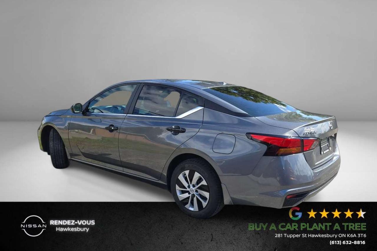 2024 Nissan Altima S Photo2