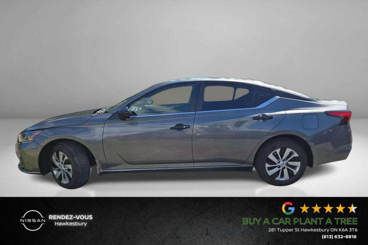 2024 Nissan Altima S Photo1